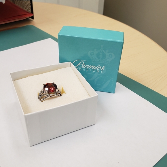 Premier Designs, NWT Large garnet stone filigree silver ring SZ 7 - Picture 3 of 12
